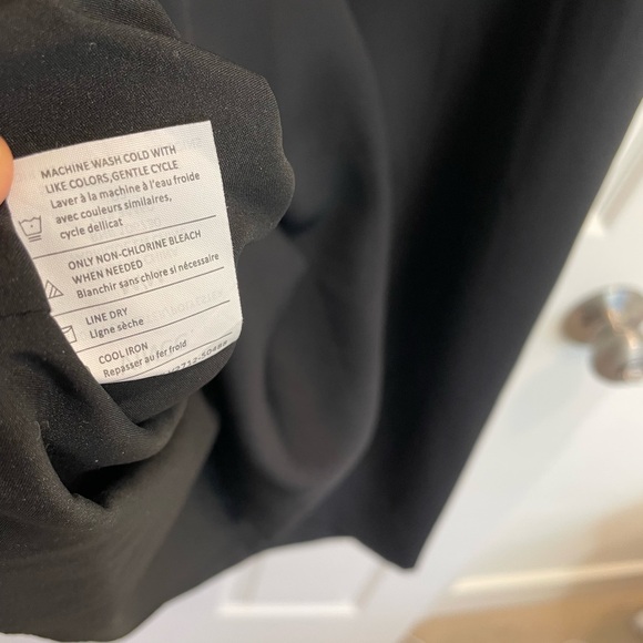 Vince Charcoal V-Neck Dress with pockets - Picture 6 of 6